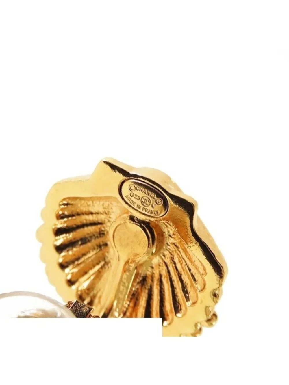 Chanel Shell Motif Earrings Gold Metal Rhinestone CC Logo